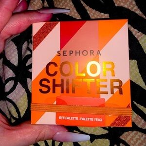 Sephora limited edition duo chrome color shifting eyeshadow palette 38$